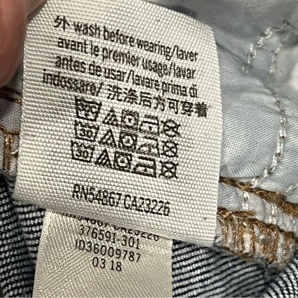 Victoria’s Secret PINK Jean Cutoff Shorts - Picture 8 of 8